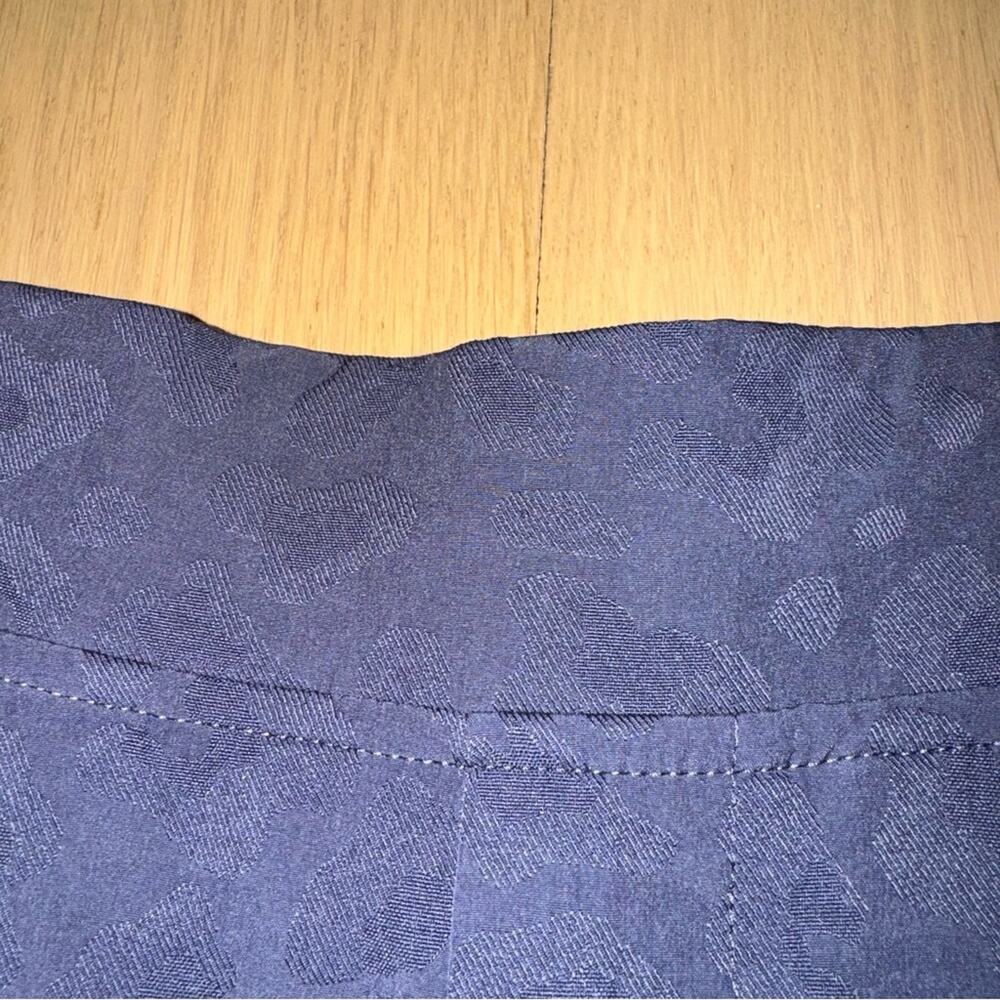 Athleta Brooklyn Textured Ankle Pant Leopard print 0 - Picture 12 of 13